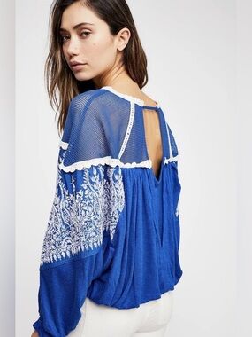 NWT: Free People Carly Embroidered Dolman Sleeve Top